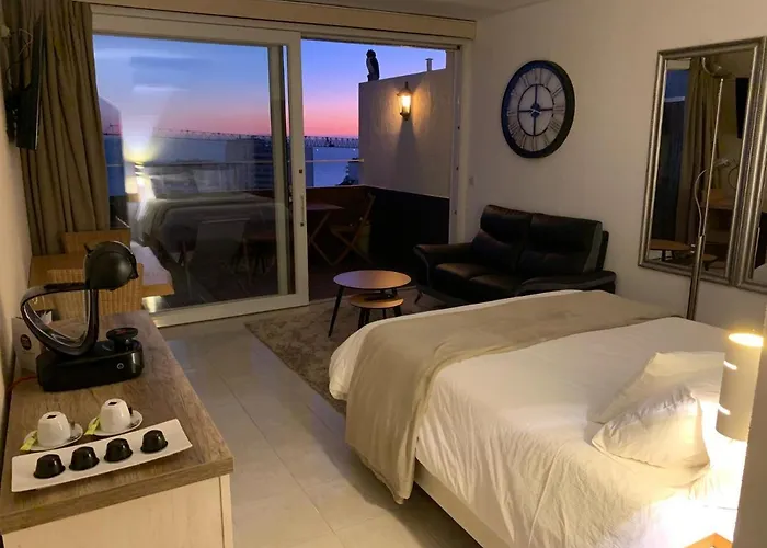 Solaris Panoramic Vue بورتيماو